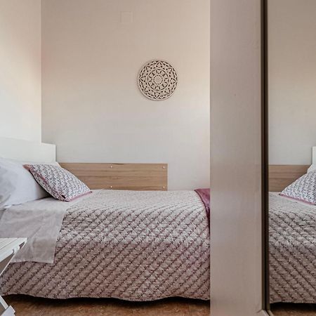 Apartamento Orient En Palamos Tercera Linea De Mar מראה חיצוני תמונה